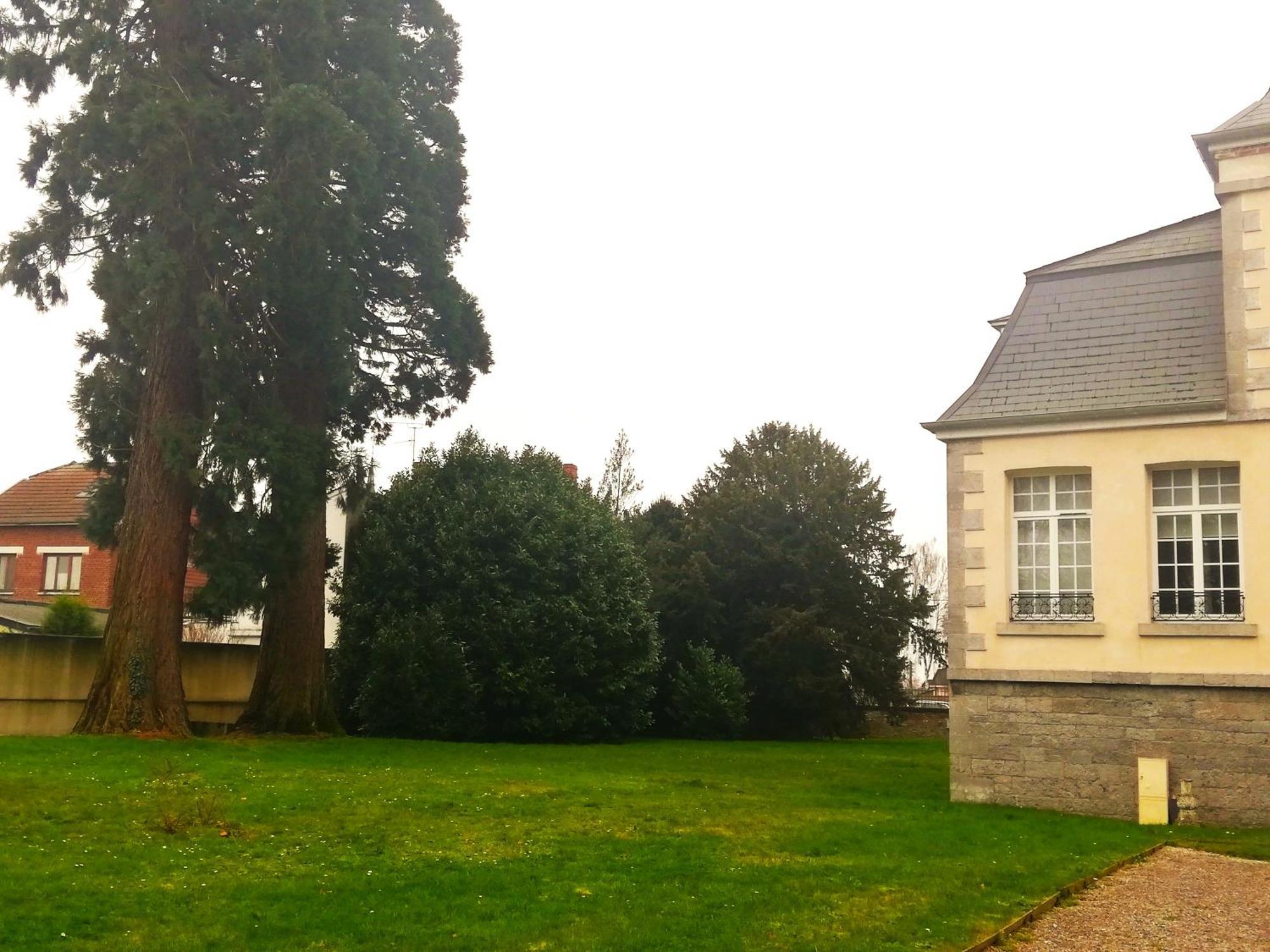 Aparthotel Domitys - Le Carillon D'Or Maubeuge Zewnętrze zdjęcie